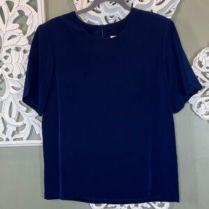 Graver Studio Blue Navy Shell Button Closure medium